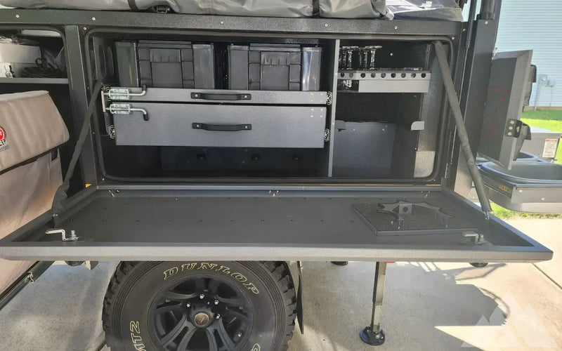 2018 UEV 390 CONQUEROR PLATINUM — used overland trailer for sale in Coltons Point, MD (photo 5) — photo 5