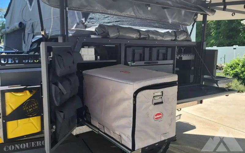 2018 UEV 390 CONQUEROR PLATINUM — used overland trailer for sale in Coltons Point, MD (photo 7) — photo 7