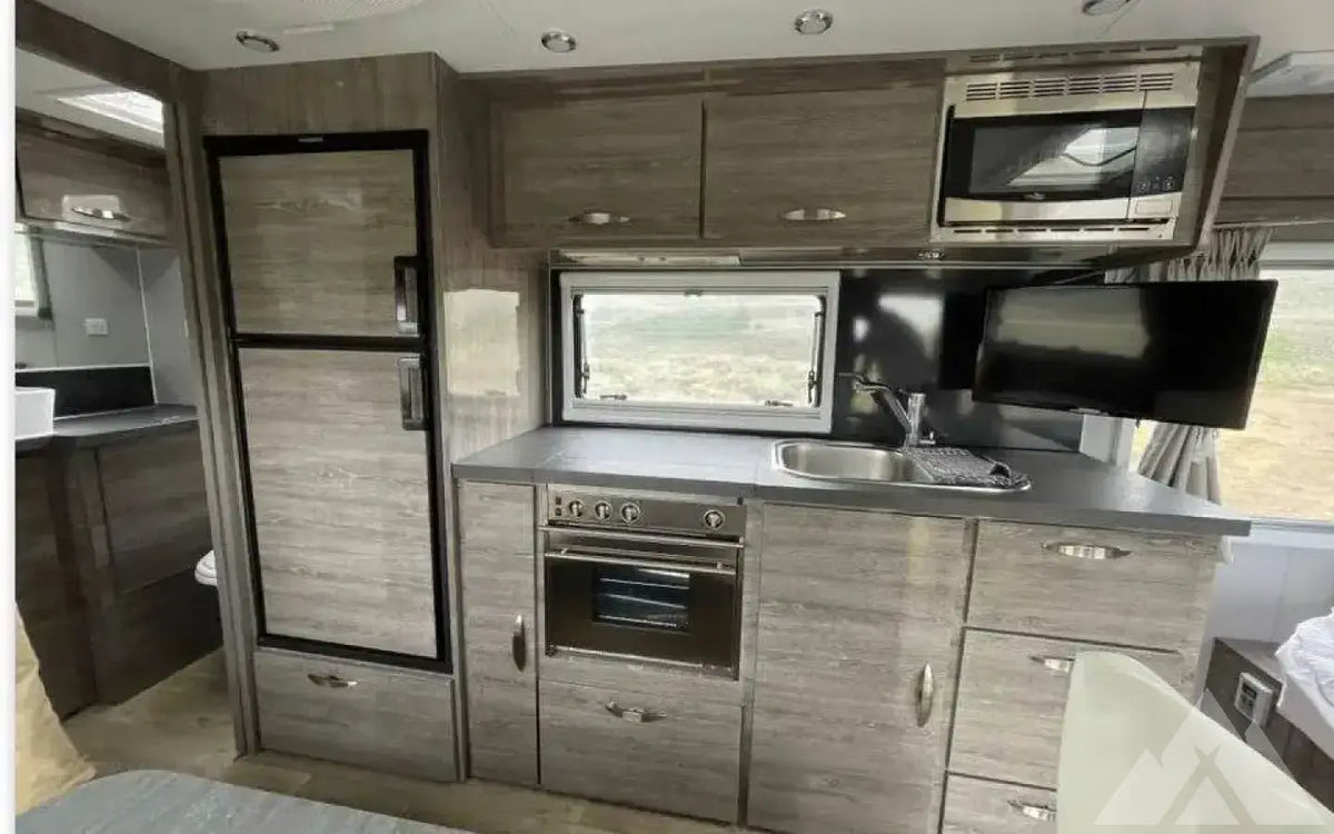 2019 Black Series hq19 — used overland trailer for sale in Scottsdale, AZ (photo 5) — photo 5
