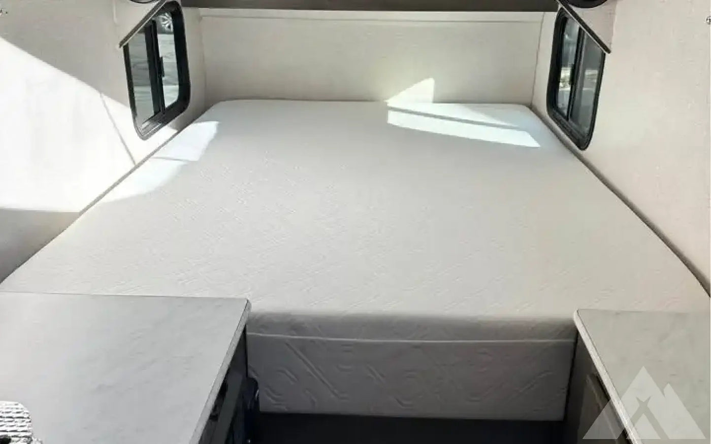 2019 Coachmen viking ultra-lite — used overland trailer for sale in Salt Lake City, UT (photo 8) — photo 8