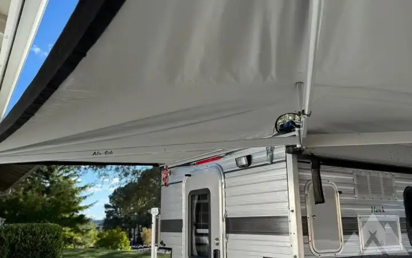 2019 Four Wheel Campers Hawk Slide-In Camper — used for sale in Flagstaff, AZ (photo 4) — photo 4