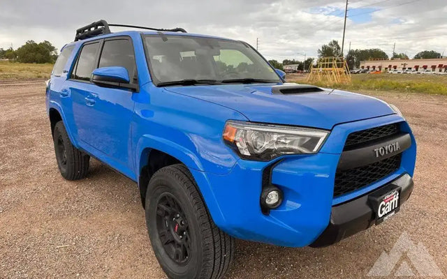 2019 Toyota 4Runner — photo 2