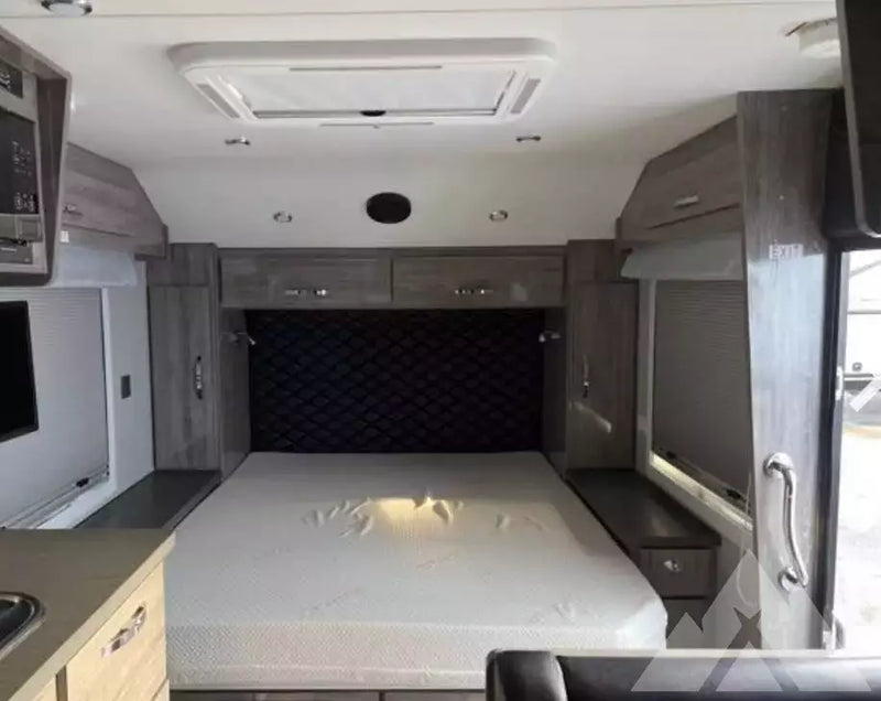 2020 Black Series hq19 — used overland trailer for sale in Mesquite, NV (photo 4) — photo 4