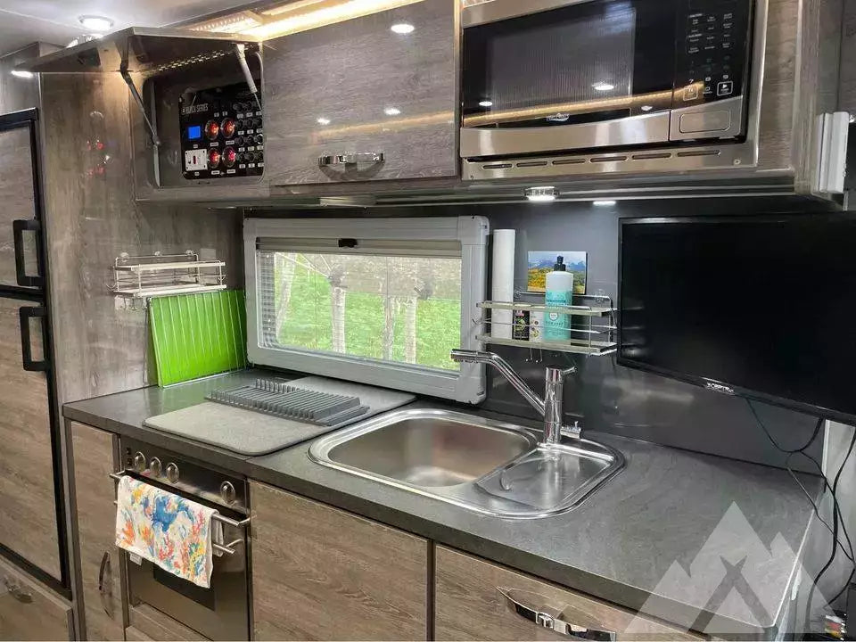 2020 Black Series hq19 — used overland trailer for sale in Norwood, CO (photo 4) — photo 4