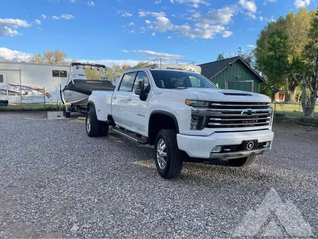 2020 Chevrolet Silverado 3500 Pickup — photo 2