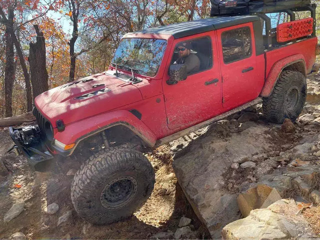 2020 Jeep Gladiator — photo 3