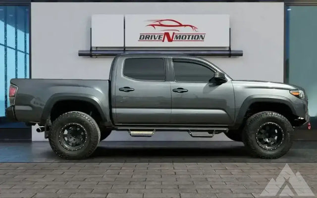 2020 Toyota Tacoma — photo 3
