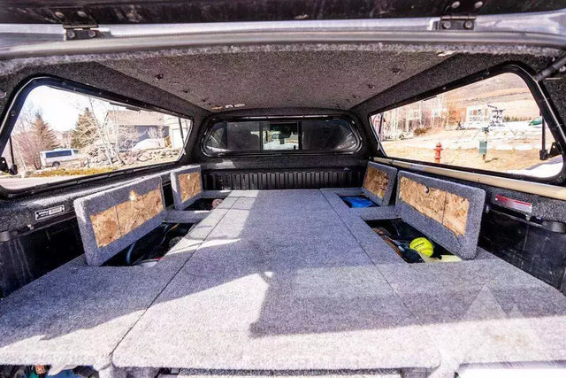 2020 Toyota Tacoma — photo 2