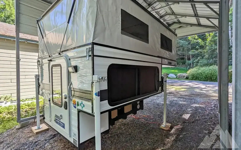 2021 Four Wheel Camper - Swift — used for sale in Black Canyon City, AZ (photo 2) — photo 2