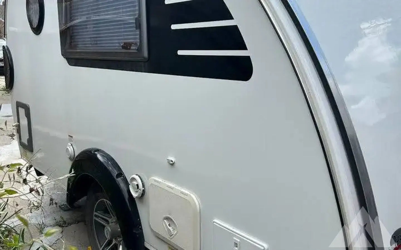 2021 NuCamp TAB 320CS-S Travel Trailer — used overland trailer for sale in Salt Lake City, UT (photo 3)