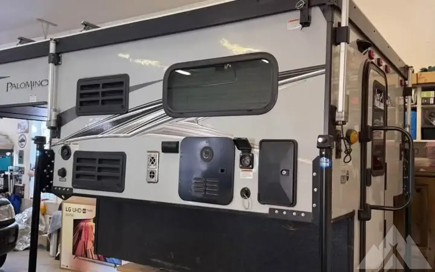 2021 Palomino ss-550 badlands edition upgraded — used for sale in Park City, UT (photo 2) — photo 2