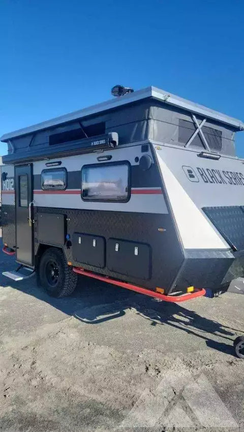 2022 Black hq12