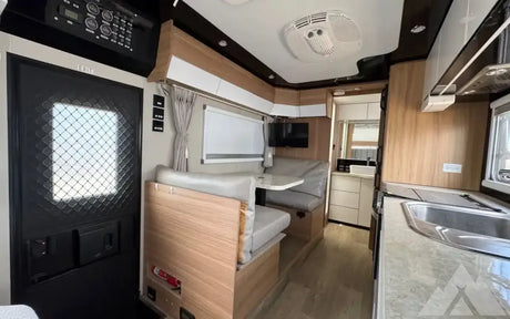 2022 Black Series 19hq - rugged, off grid trailer! — used overland trailer for sale in Idaho Falls, ID (photo 8)
