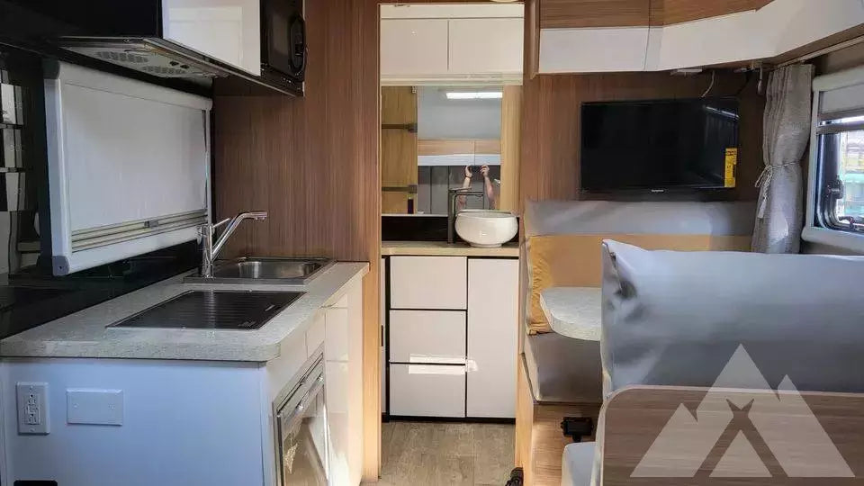 2022 Black Series hq15 22’ — used overland trailer for sale in Albuquerque, NM (photo 4) — photo 4
