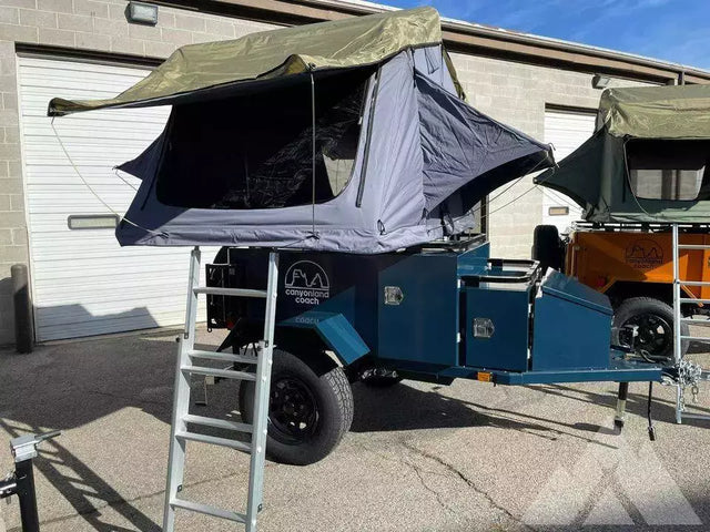 2022 Canyonland Coach overland premium — photo 3