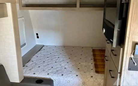 2022 Ember Overland 171FB — used overland trailer for sale in Chandler, AZ (photo 4)