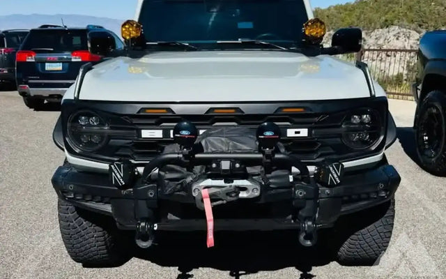 2022 Ford Bronco — photo 2