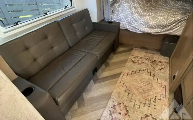 2022 K-Z ember 171fb — photo 3
