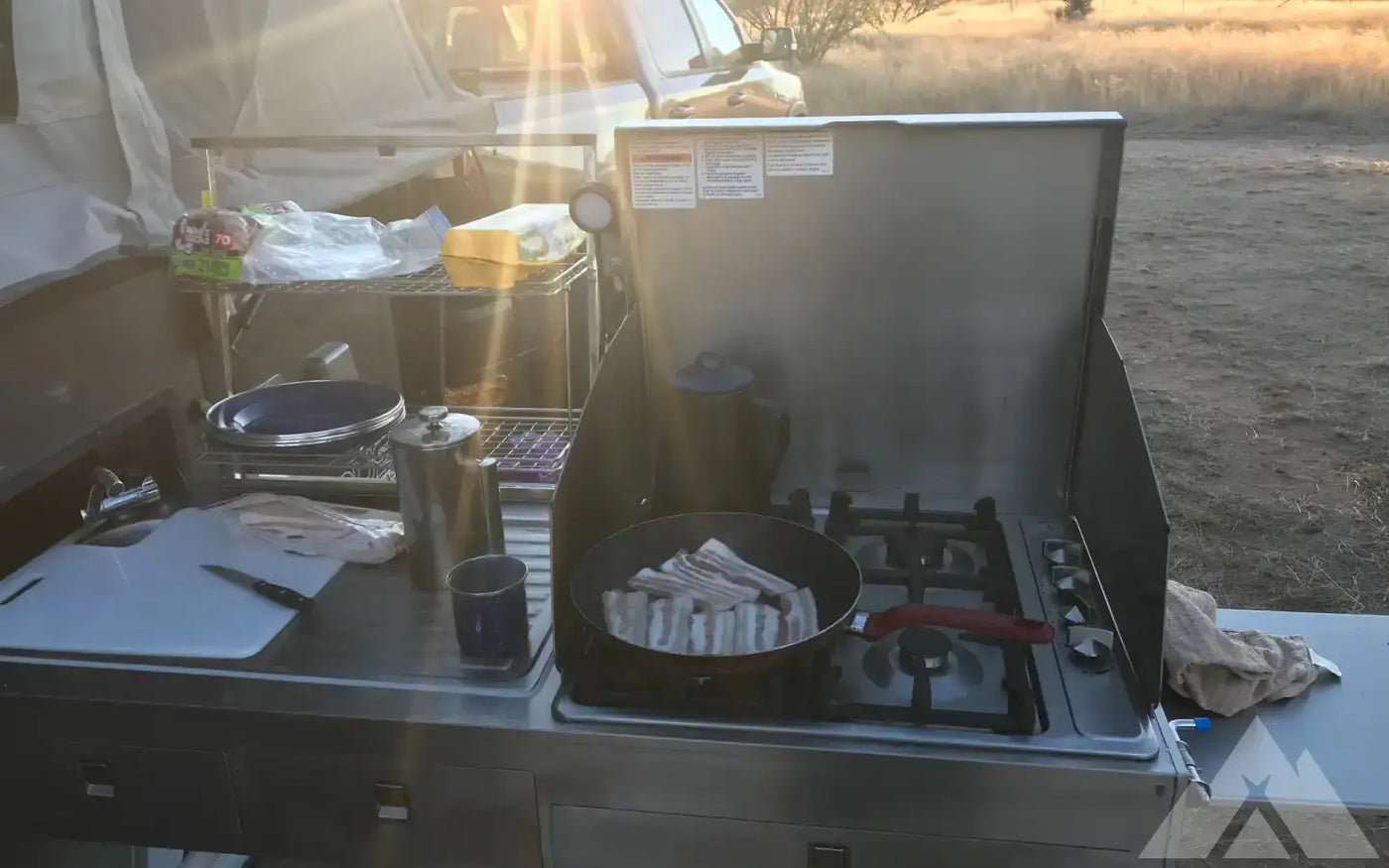 2022 OPUS OP4 Off-Road Air Tent Camper — used overland trailer for sale in New Bern, NC (photo 3) — photo 3