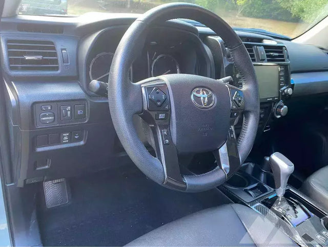 2022 Toyota 4Runner — photo 3