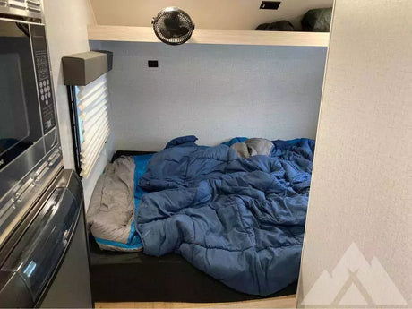 2022 Winnebago hike — used overland trailer for sale in Sandy, UT (photo 4)