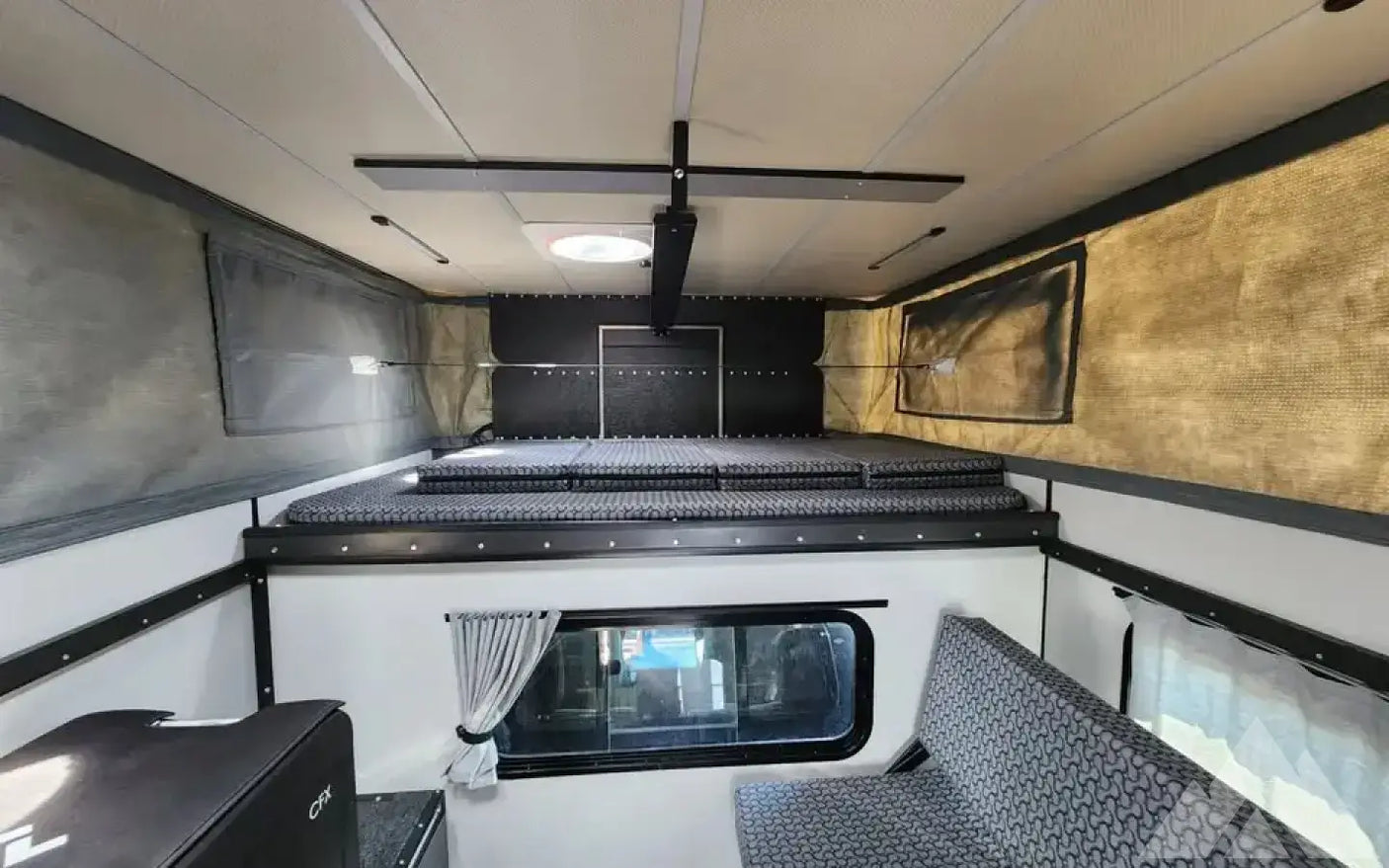 2023 FOUR WHEEL CAMPERS hawk shell — used for sale in Boise, ID (photo 8)