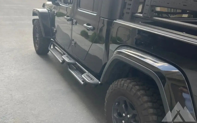 2023 Jeep Gladiator — photo 2