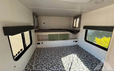 2023 Winnebago hike 100 series h1316fb overland — used overland trailer for sale in Meridian, ID (photo 6)