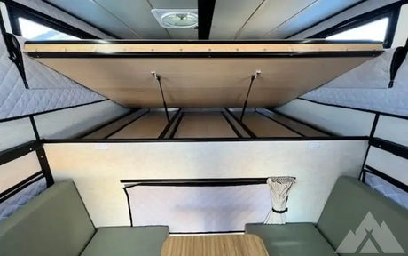 2024 Four Wheel Campers Hawk — used for sale in Fallon, NV (photo 5)