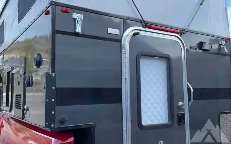 2024 Four-Wheel Pop-Up Campers hawk — used for sale in Garden City, ID (photo 2) — photo 2