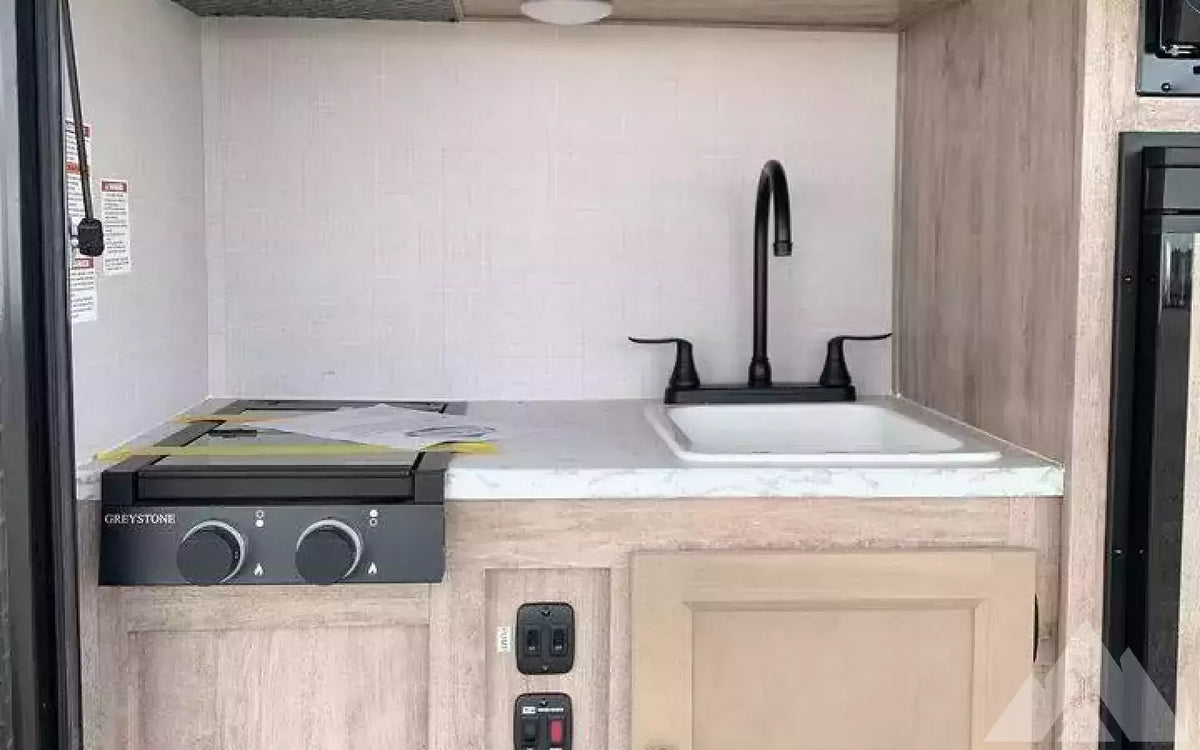 2024 TRAIL BOSS 1090k — used overland trailer for sale in Jerome, ID (photo 4) — photo 4