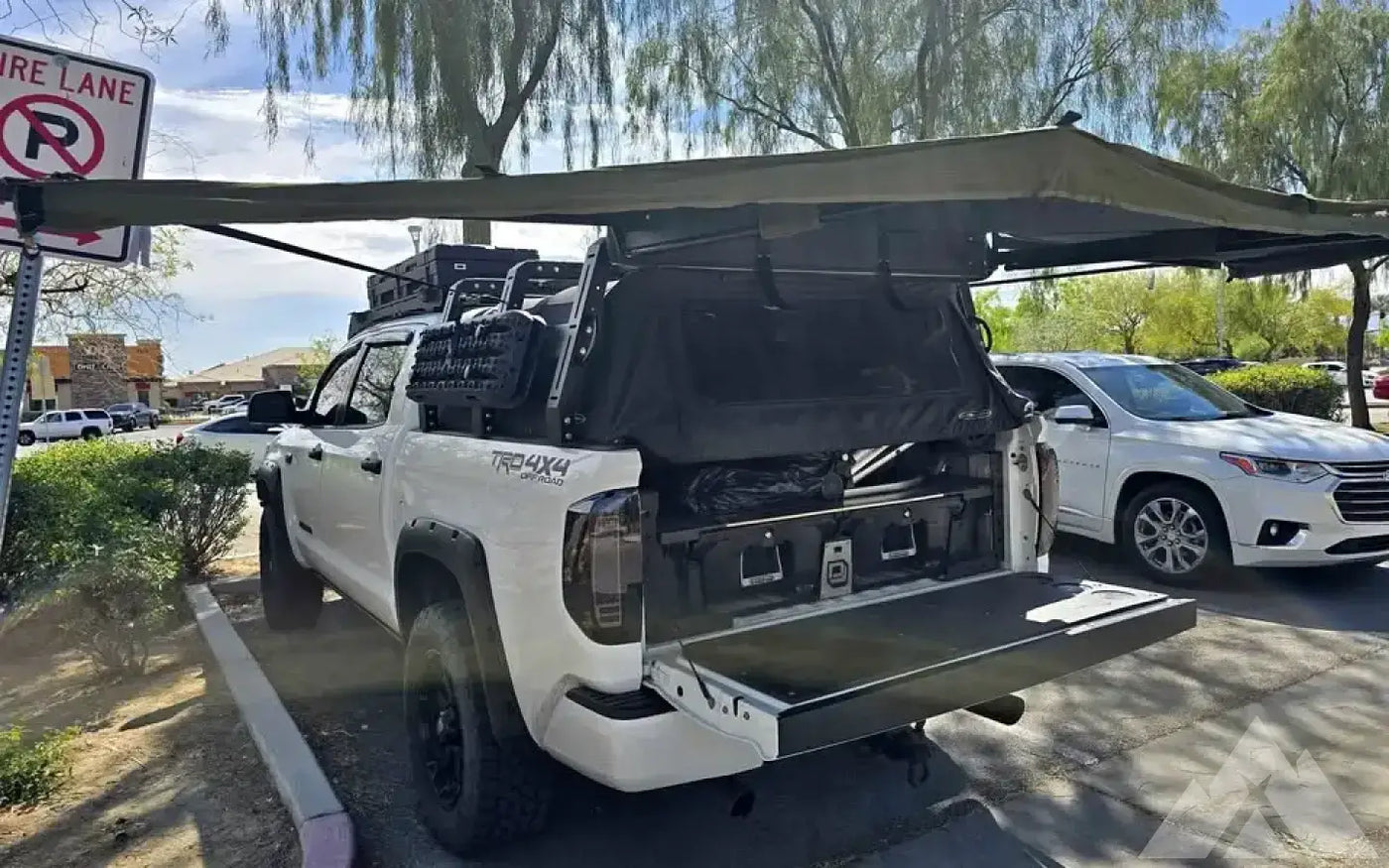 23zero 180 awning — used camp awnings for sale — photo 1