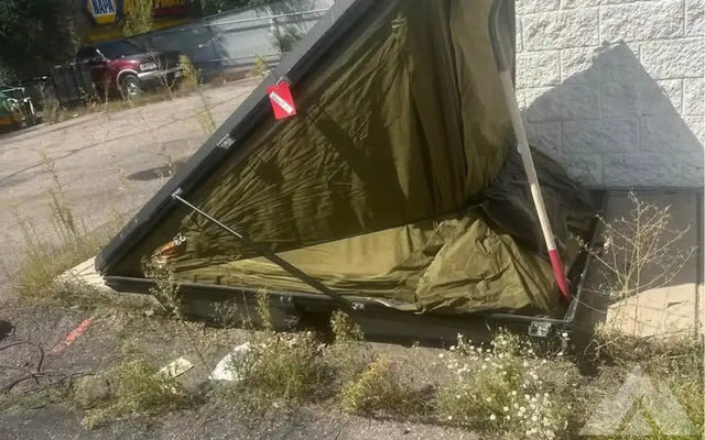 23ZERO rooftop tent and side shelter — photo 2