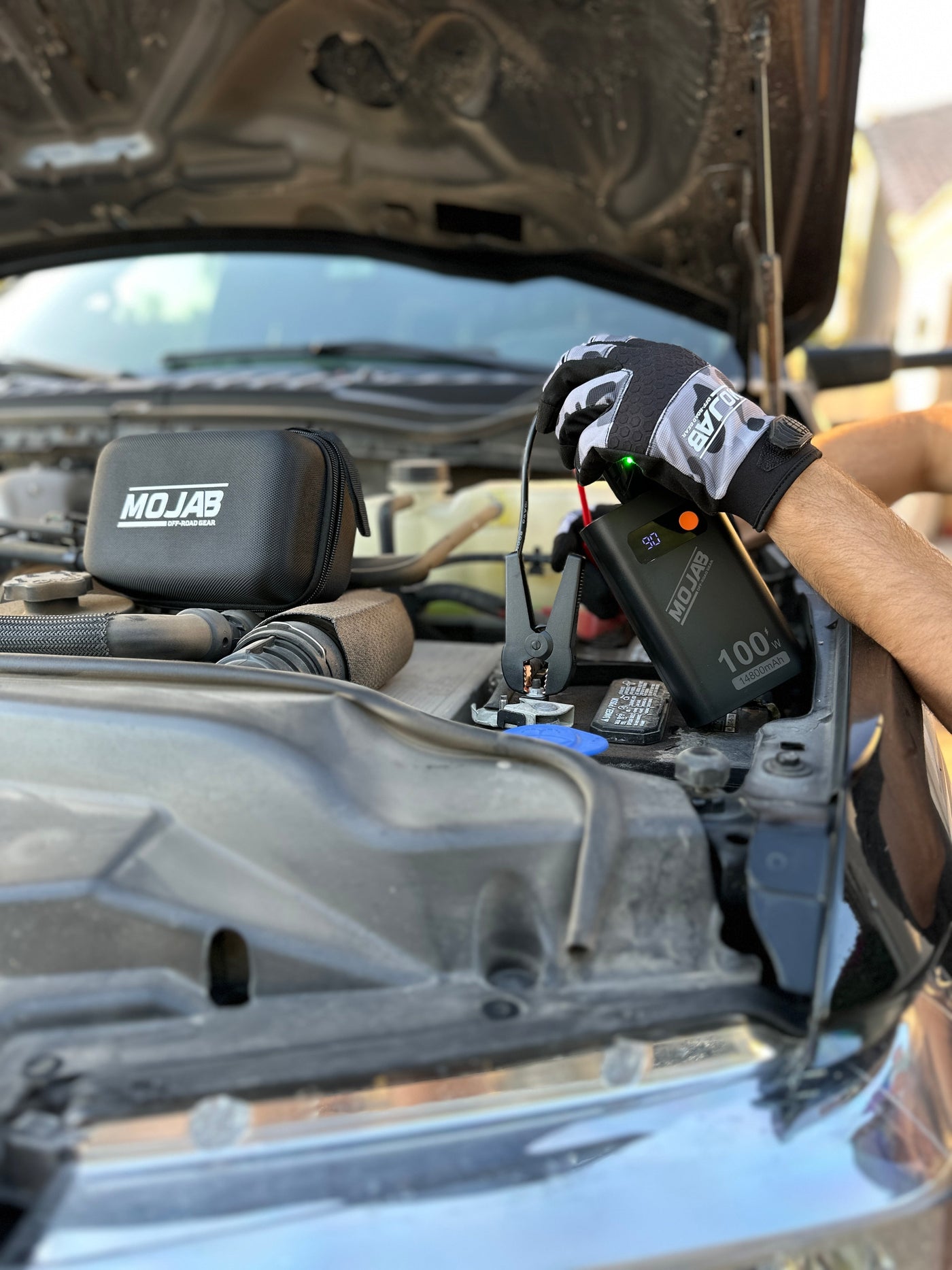 Battery Booster /Jump Starter — photo 5