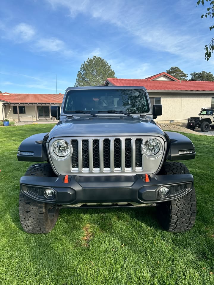 2020 Jeep Gladiator · Overland in West Richland, WA (photo 4) — photo 4