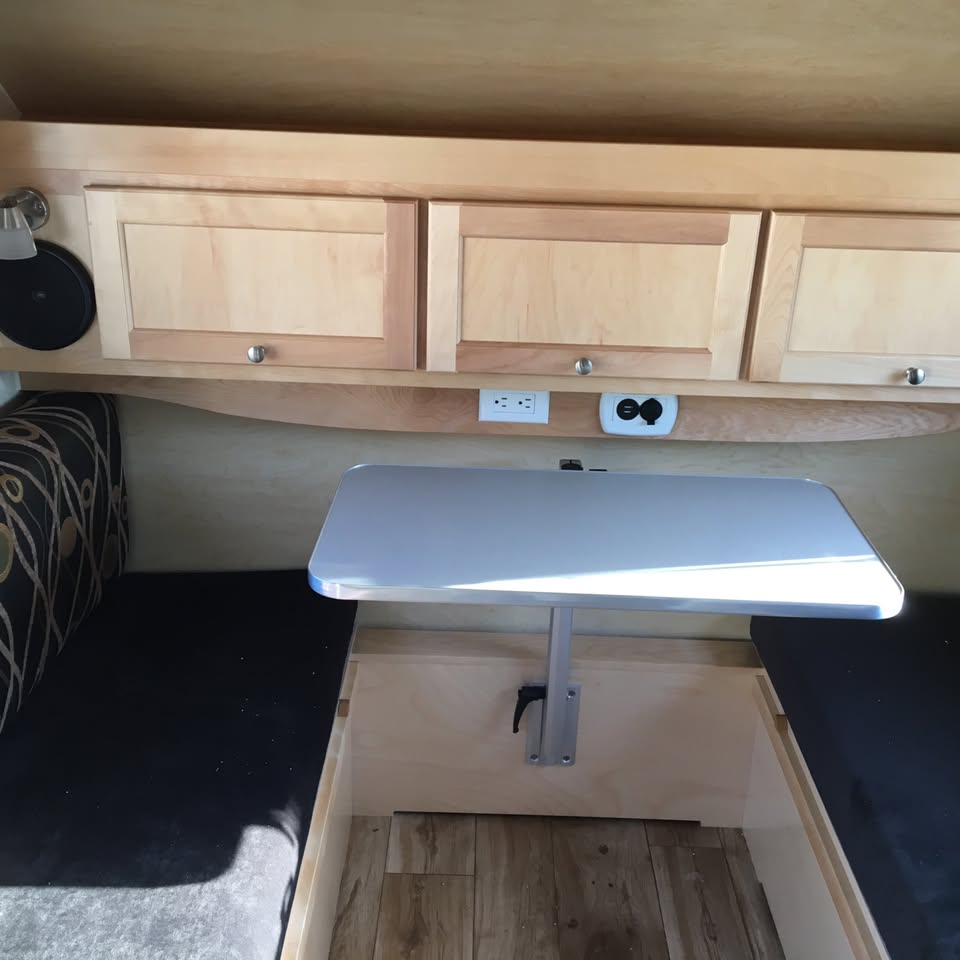 2017 T@b by NuCamp t@b 320-c (clamshell kitchen) in Portland, OR (photo 6) — photo 6