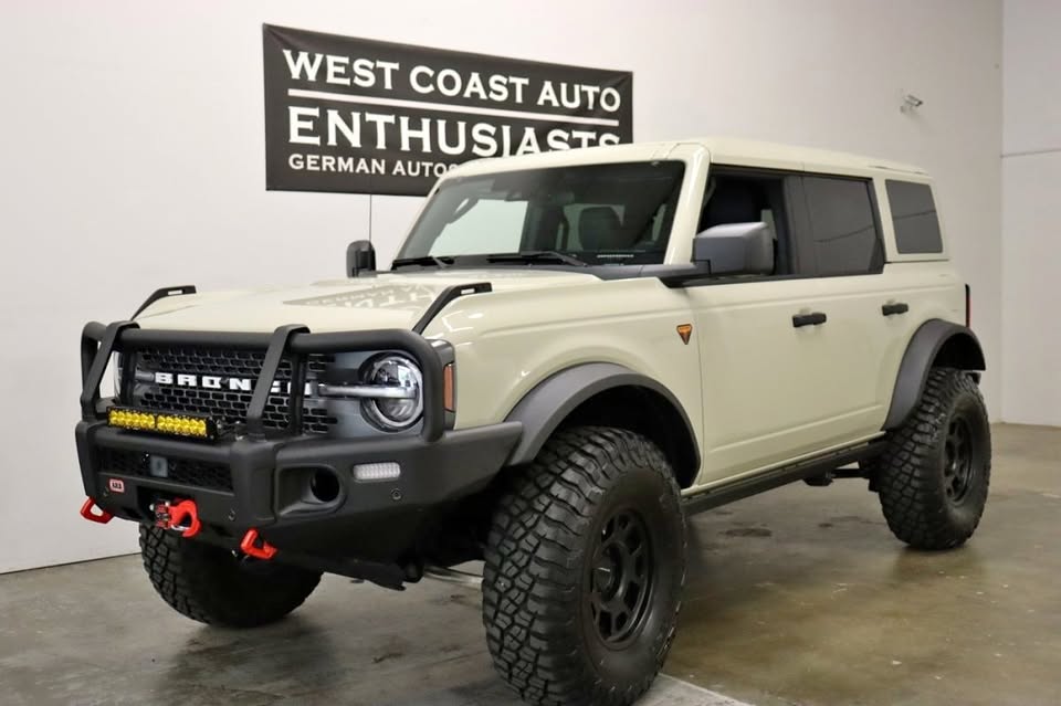 2026 Ford Bronco Badlands in Portland, OR (photo 1)