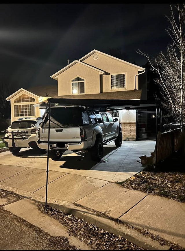 Smittybilt 180 degree Awning — photo 2