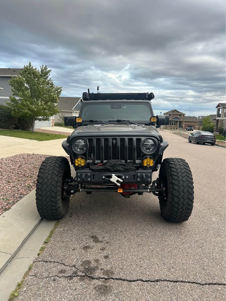 2020 jeep gladiator in Colorado Springs, CO (photo 2) — photo 2