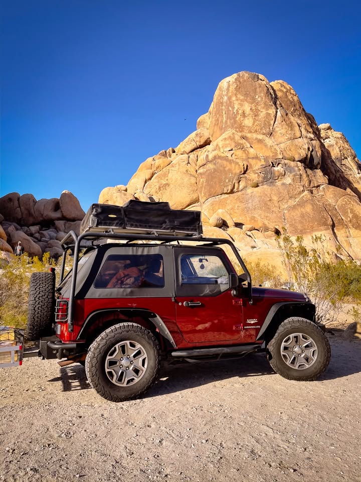 Smittybuilt GEN1 Overlander Tent in Los Angeles, CA (photo 2) — photo 2