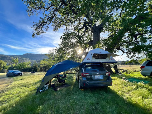 Rooftop car tent-Tepui-Thule Lowpro 3- with custom bedsheets and boot bag — photo 2
