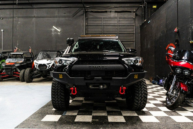 2023 Toyota 4 runner — photo 2