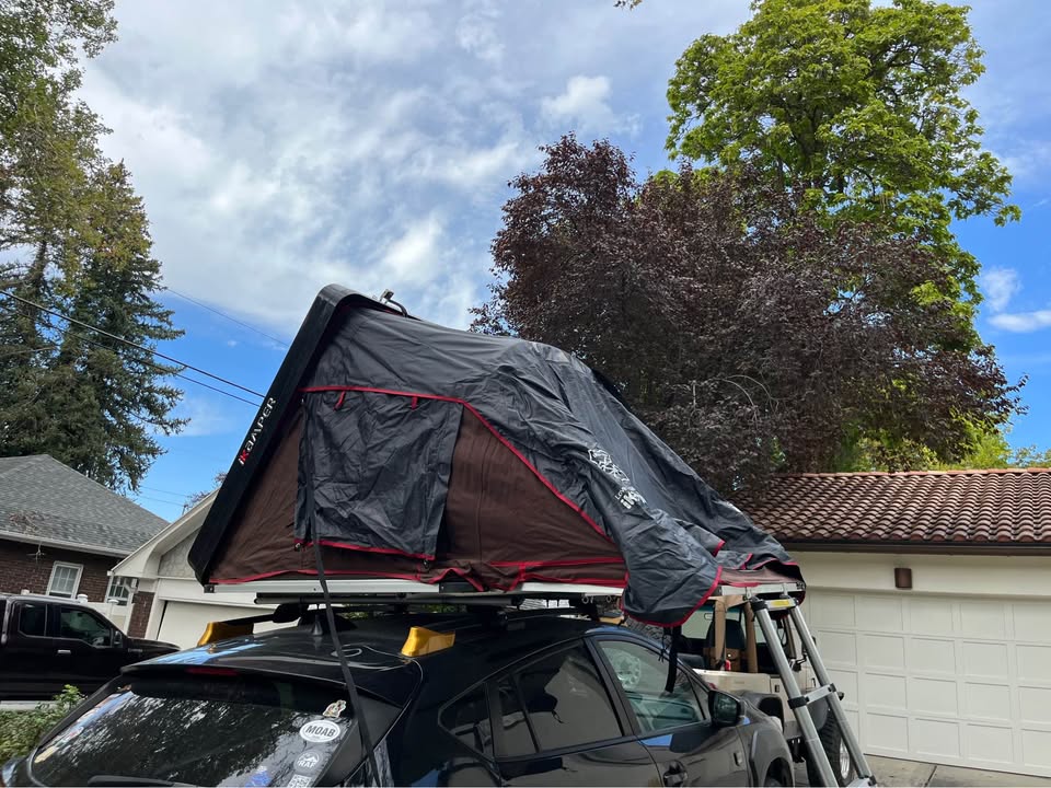 Skycamp Mini Rooftop Tent with THULE crossbars in Park City, UT (photo 2) — photo 2