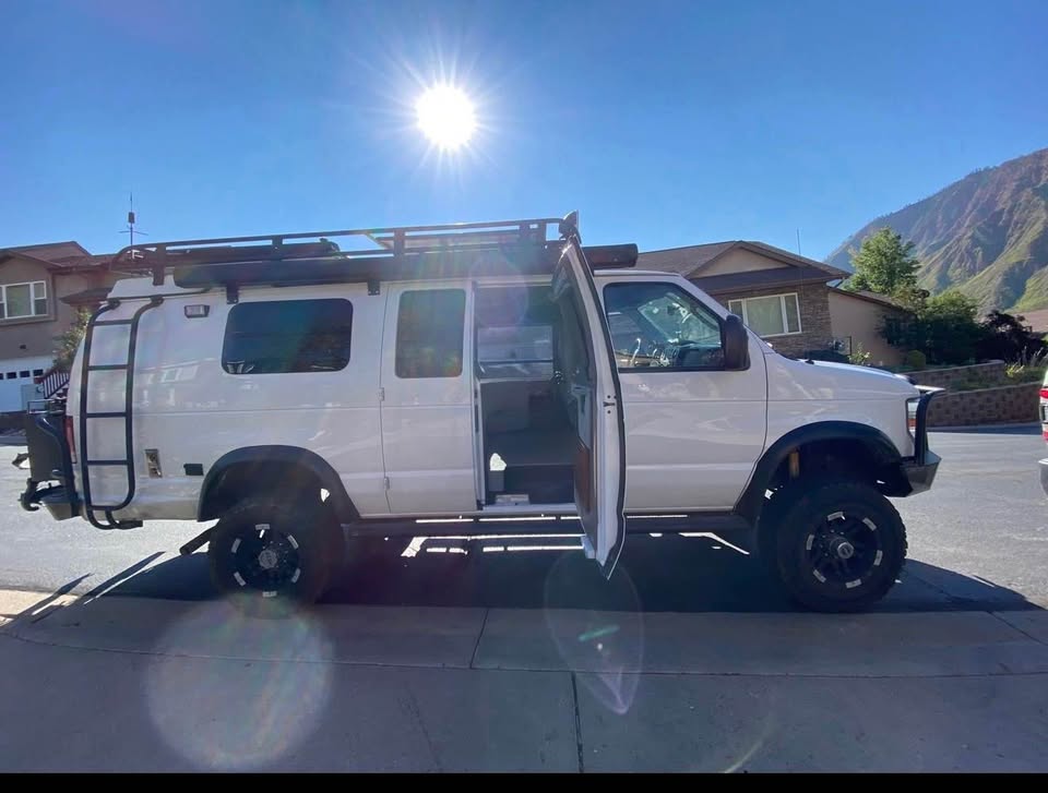 2012 Ford e350 in Glenwood Springs, CO (photo 2) — photo 2