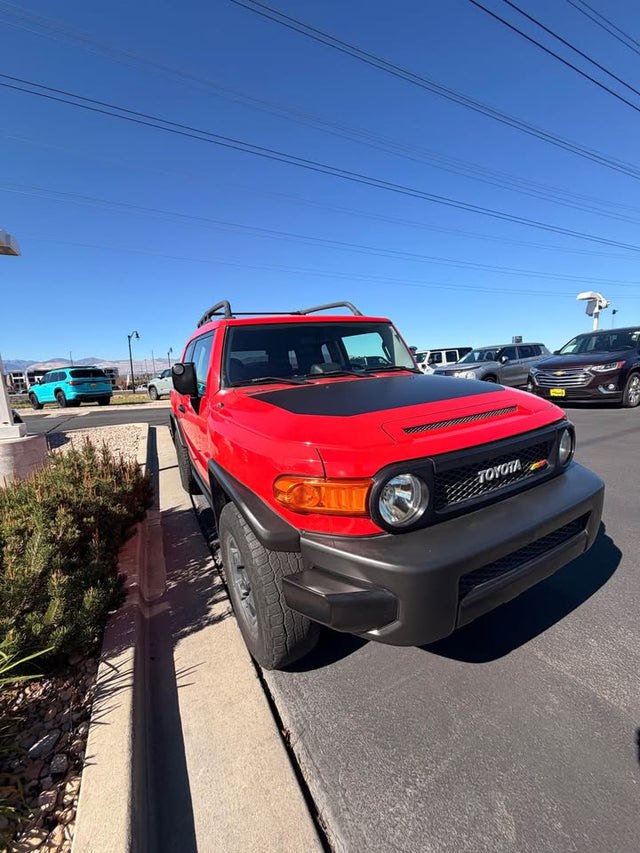 2012 Toyota fj cruiser adventure · Adventure — photo 2
