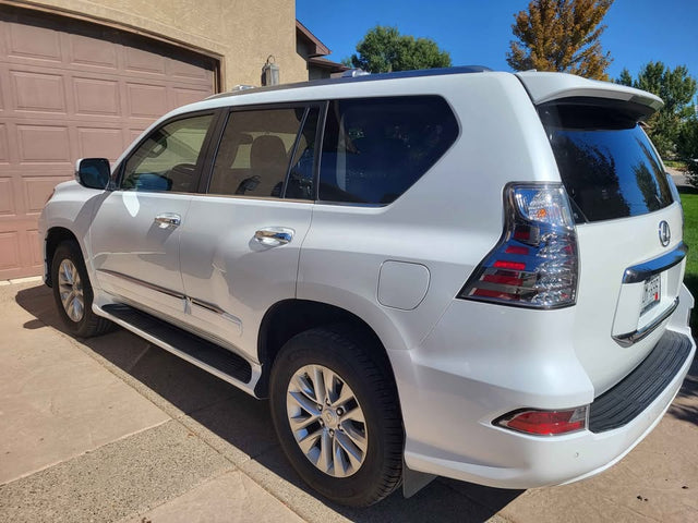 2017 Lexus GX · GX 460 Luxury Sport Utility 4D — photo 2