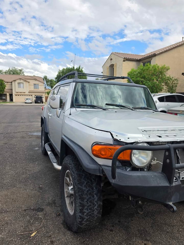 2007 Toyota FJ Cruiser — photo 2