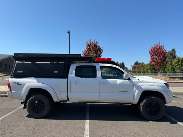 Super Pacific X1 Camper for Long Bed 6' Tacoma — photo 2