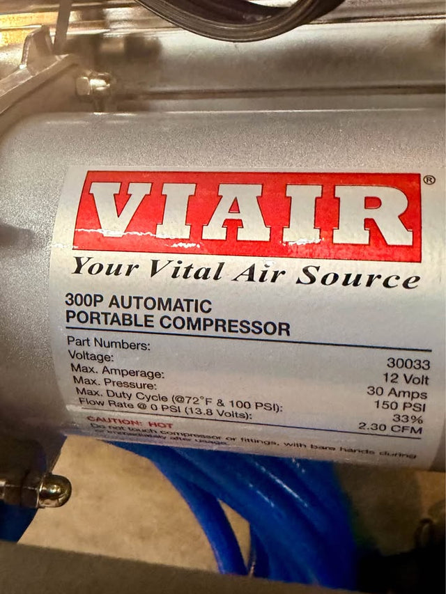 Viair 300P 12v Air Compressor — photo 2