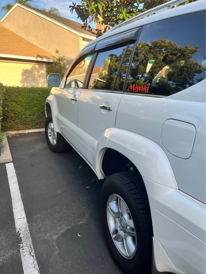 2008 Lexus GX · GX 470 Sport Utility 4D in Irvine, CA (photo 2) — photo 2